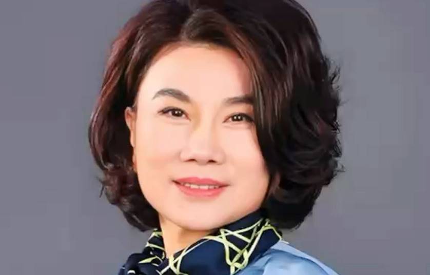 空调就是傻瓜 因为真省电凯时尊龙董明珠：不用格力